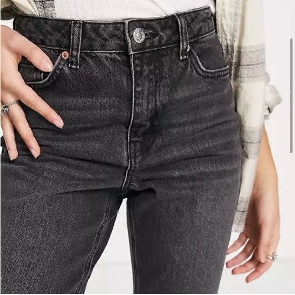 TopShop Mom Jeans - Picture 4 of 10
